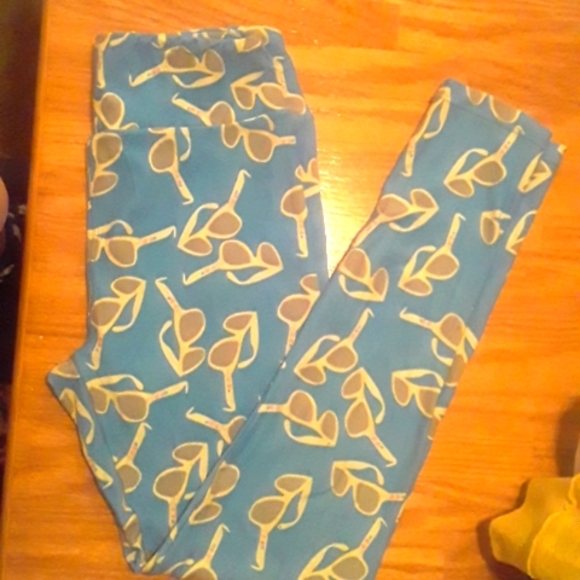 LuLaRoe Pants - Lularoe blue with yellow sunglasses leggings